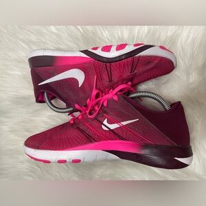 🏃‍♀️ Nike Free TR 6 PRT Pink Blast White Night Maroon Sneakers Size 7.5